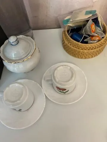 Apartament Le Cannet 10Mn Cannes Chambre Independante Etage D'Une Maison Avec Piscine 0*,  Francja