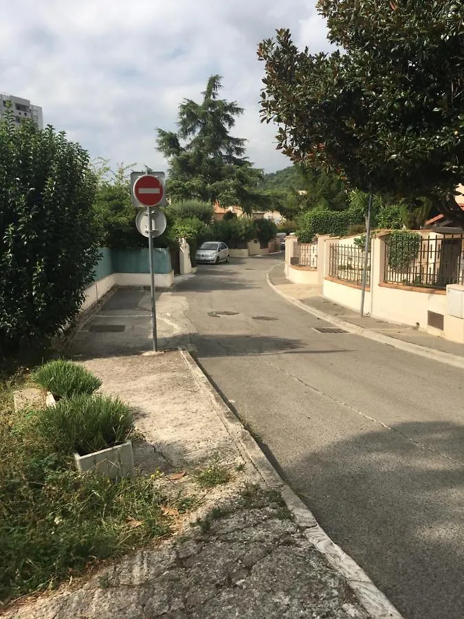 Pansiyon Le Cannet 10 Minutes Cannes Chambre Etage Non Partage Fransa